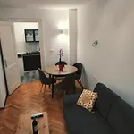 Garden In The Center Apartman *